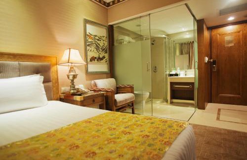 Jinniu Hotel | Chengdu Tibetan Hotel-Free Welcome Tibetan Tea