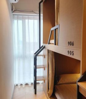 Chengdu City Centre Hostel | ChengDu ZAOWU HOME Girls Hostel WenShu Monastery