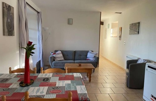 Concourson-sur-Layon House | Chenin | Sleeps 4 | Manoir Les Touches
