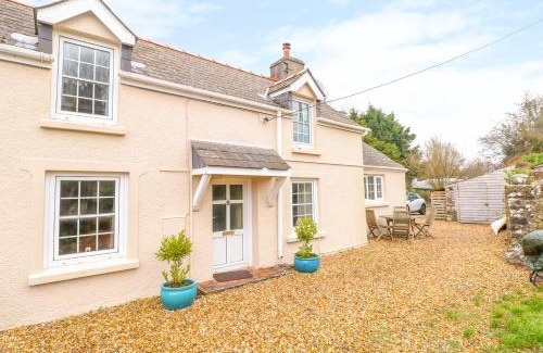 Milton House | Cheriton Villa