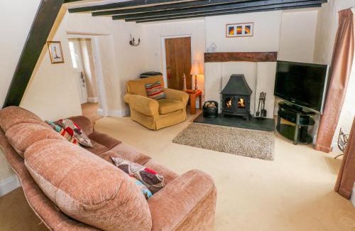 Milton House | Cheriton Villa