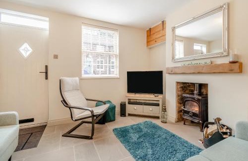 Cherry Burton House | Cherry Blossom Cottage