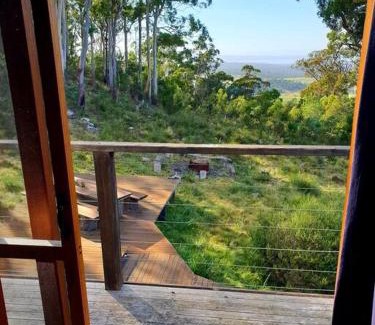 Apslawn House | Cherry Tree Hill - The Gateway to Freycinet Park