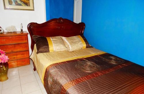Salinas Hotel | Chescos Hotel