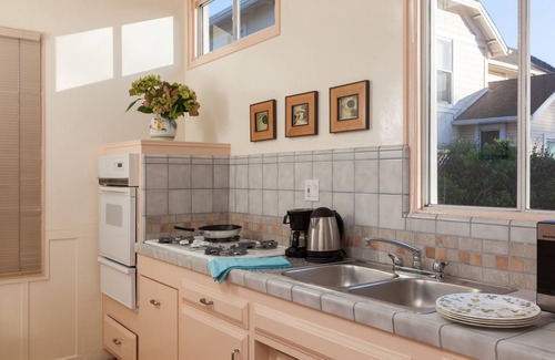 Oak Park Bed & Breakfast | Cheshire Cat Inn & Cottages