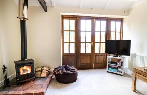Tattenhall House | Cheshire Cheese Cottage