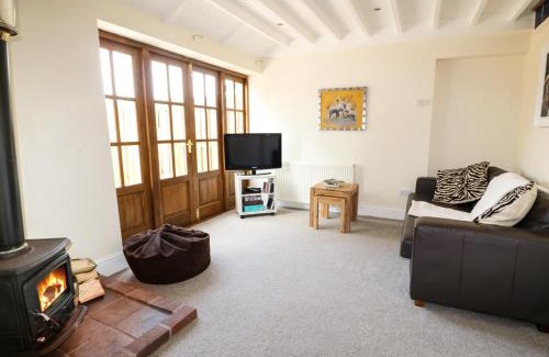 Tattenhall House | Cheshire Cheese Cottage