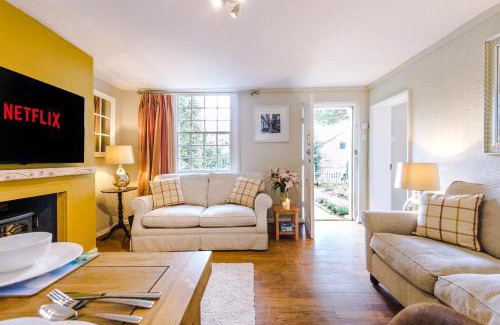 Cheshire West and Chester House | Cheshire Countryside, Delamere Forest, Family Retreat Rose Cottage