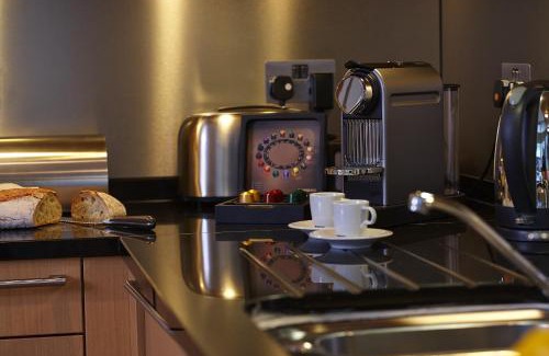 Brompton & Hans Town Apartment | Cheval Knightsbridge