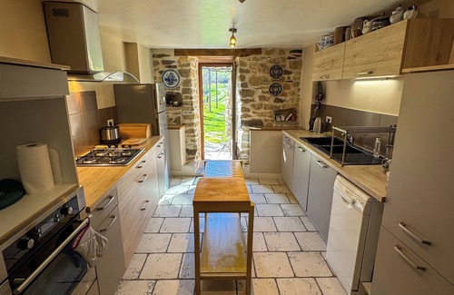 Ispagnac House | Chez Annaïk, 17th century farmhouse, an exceptional view of the Causse Méjean