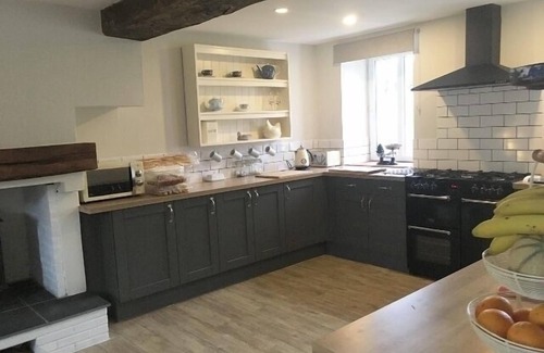 Charente Limousine House | Chez Broche Private Lake & Pool