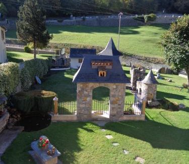 Luz-Saint-Sauveur Apartment | Chez Corine Marque Bastampe