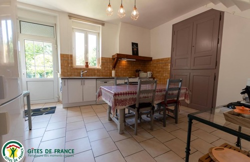 Heutregiville House | Chez Grand-père - Heutrégiville
