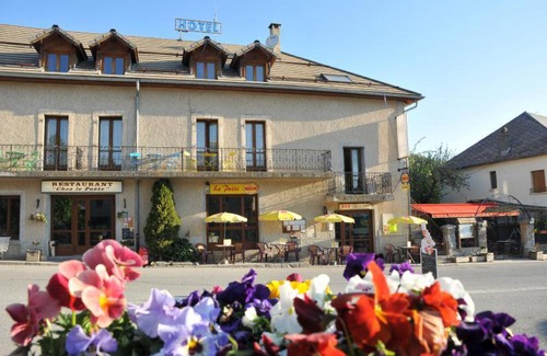 Selonnet Hotel | Chez le Poète