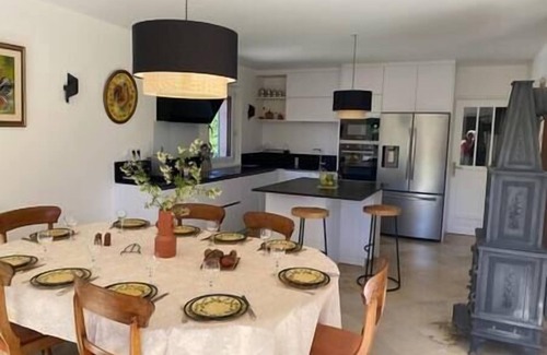 Dieulefit House | “Chez Nelly”: Villa with breathtaking view