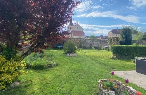 Le Val-d'Esnoms Bed & Breakfast | Chez Odette chambre Erable et Glycine