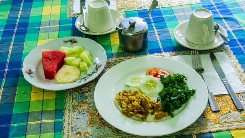 Roseau House | Chez Ophelia Cottage Apartments