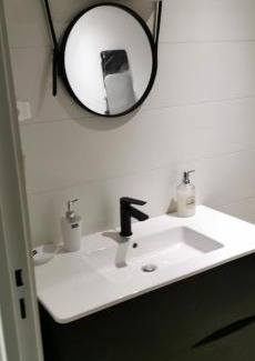 Bruyeres Apartment | chez Sherlock et Oscar