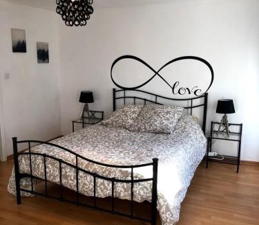 Chooz House | chez Suzanne