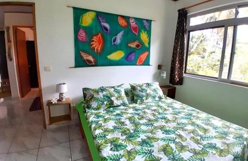 Huahine Bed & Breakfast | CHEZ VAIANA
