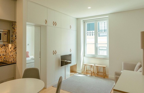 Sacramento Apartment | Chiado Trindade Apartment - 2B Touriga Nacional