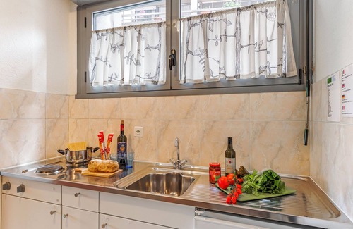 Pedrinate Apartment | Chiasso Apartments 204