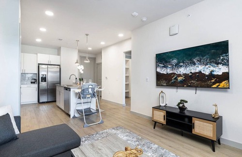 Lewisville Apartment | Chic 1BR Getaway w/Pool, Gym & Work-Ready Space