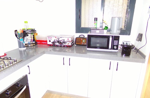 Dakar Apartment | Chic 2-bedroom apartment with WiFi, fitness room in vibrant Dakar