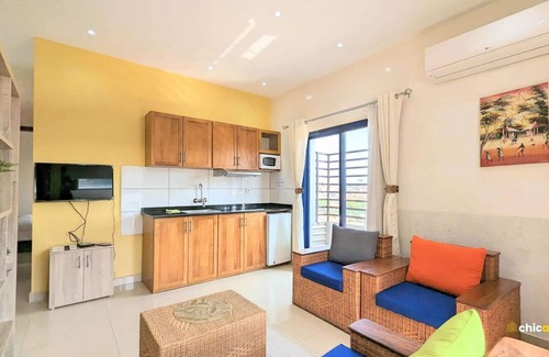 Yaounde Apartment | chic apart with parking and great view