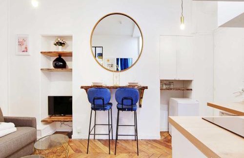 Charonne Apartment | Chic apartment in Paris for couple