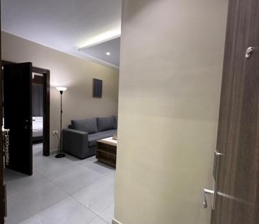 Al Swaifyeh Apartment | Chic Apartments For Rent ave2-1