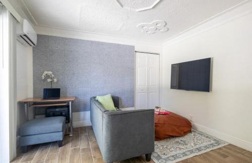 Little Ranches Apartment | Chic & Cozy 1 bed w Free Parking