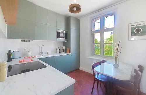 Ault Apartment | Chic Escape with Sea View – Bikes Included