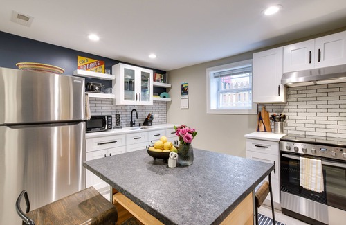 Forest Park Apartment | Chic Forest Park Home w/Patio - 10 Mi to Chicago