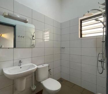 Tchaourou Apartment | CHIC OLD NAVY House