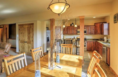 Pagosa Springs Apartment | Chic Pagosa Springs Condo with Porch - Walk to Shops