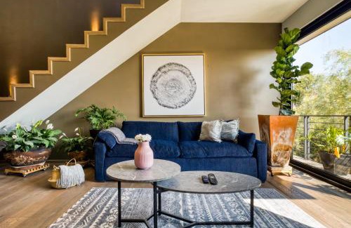 La Condesa House | Chic PH Haven with rooftop, Condesa 2BR By Tasman
