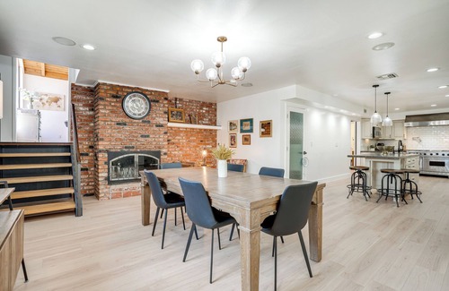 Santa Paula House | Chic Santa Paula Home w/Mountain & City Views!