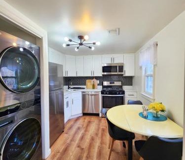 West Orange Apartment | Chic Spacious Apt Near Attractions/Food/EWR/NYC