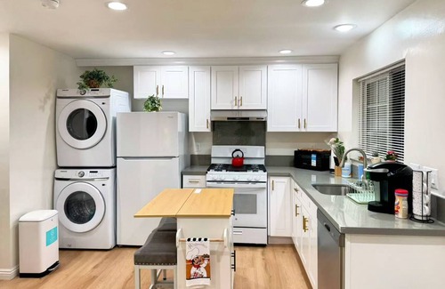 Walnut Valley Apartment | Chic studio with AC/WiFi and Garden in marvelous West Covina