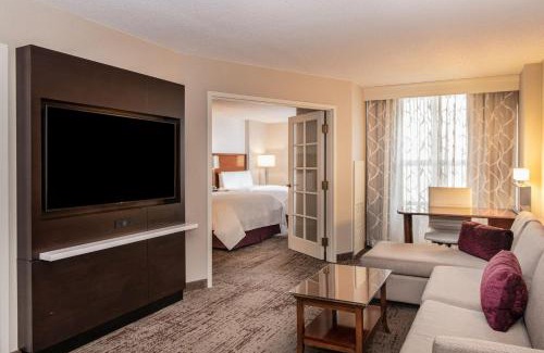Deerfield Hotel | Chicago Marriott Suites Deerfield