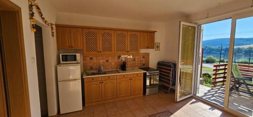 Orfu Apartment | Chill & More Apartman