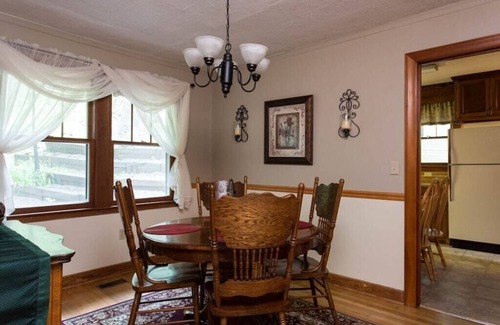 Chimney Rock House | Chimney View by Carolina Properties, Walk to shops