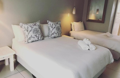 Cradock House | Chives Cottage