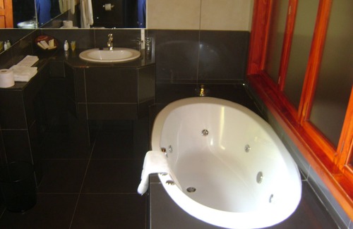 Livingstone Hotel | Chrismar Hotel Livingstone