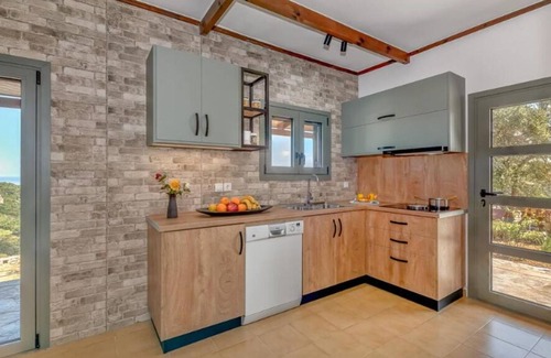 Platanias Town House | Christine House
