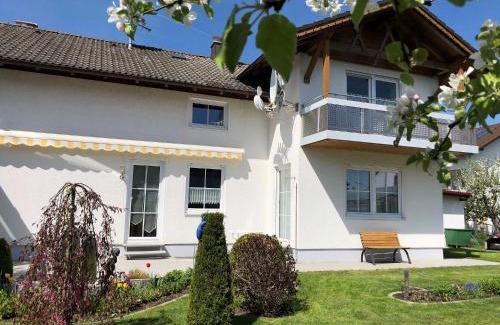 Marktoberdorf Apartment | Christl's Ferienwohnung