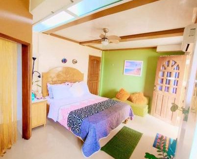 Tomas Oppus House | CHUE&LARRY'S BEACHSIDE HOMESTAY