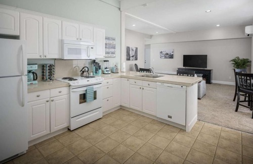 Happy Valley House | Chula Vista Retreat