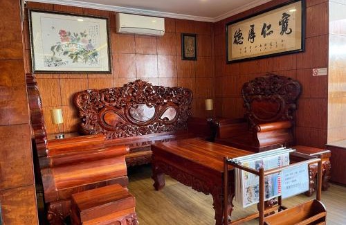 Tuol Kouk Hotel | Chung Hsin Hotel 中信酒店